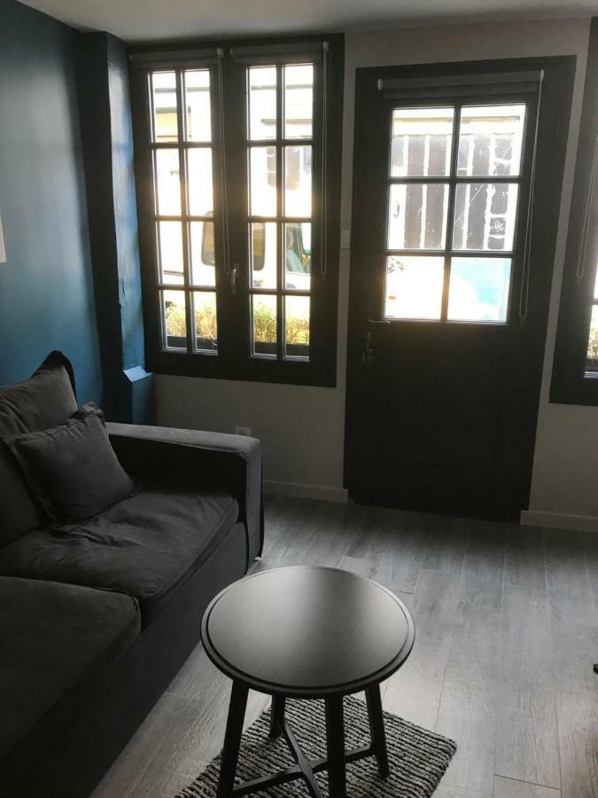 La Bonbonniere De Sofi Apartment องเฟลอร์ ภายนอก รูปภาพ